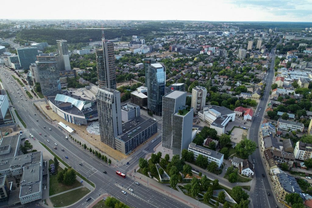 FLOW (Lvovo g. 21A) - Office center - visualization