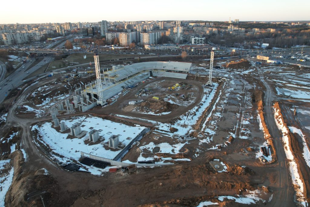 Daugiafunkcis sveikatinimo, ugdymo, švietimo, kultūros ir užimtumo kompleksas 1 etapas (stadionas) (Ozo g. 27) - Staadion - ehituse fotod