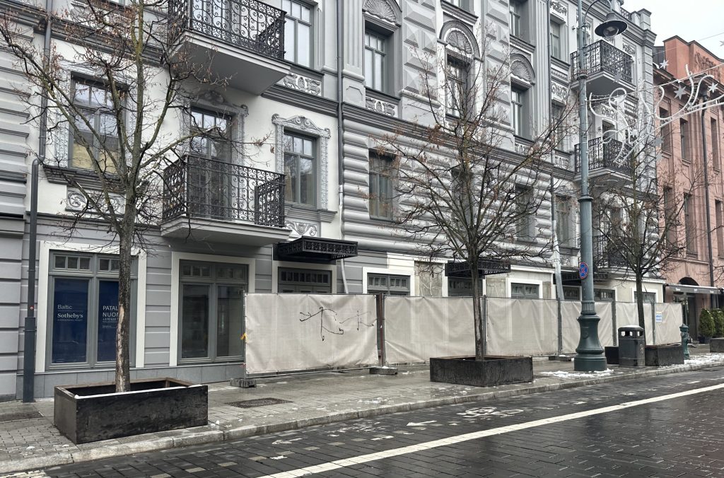 Gedimino 37 (Gedimino pr. 37) - Multi apartment - construction photos