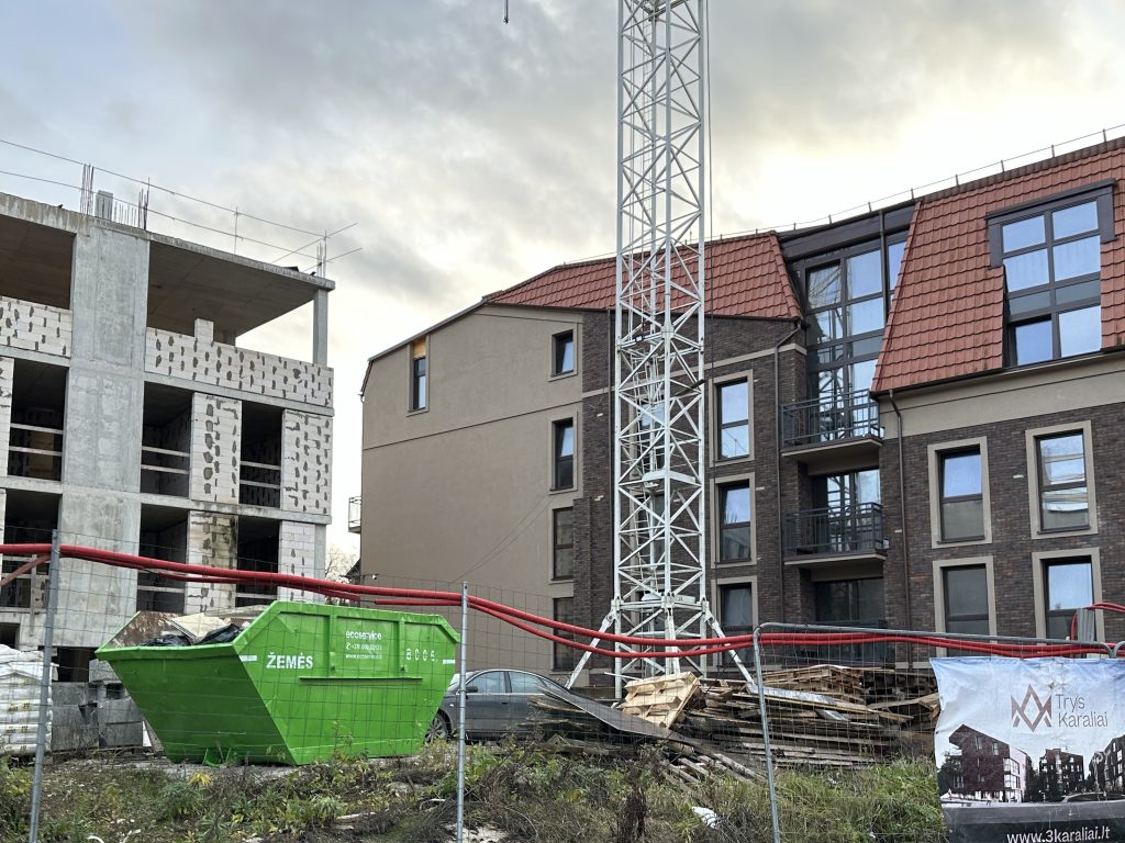 Trys karaliai (Polocko g. 25, 31) - Multi apartment - construction photos