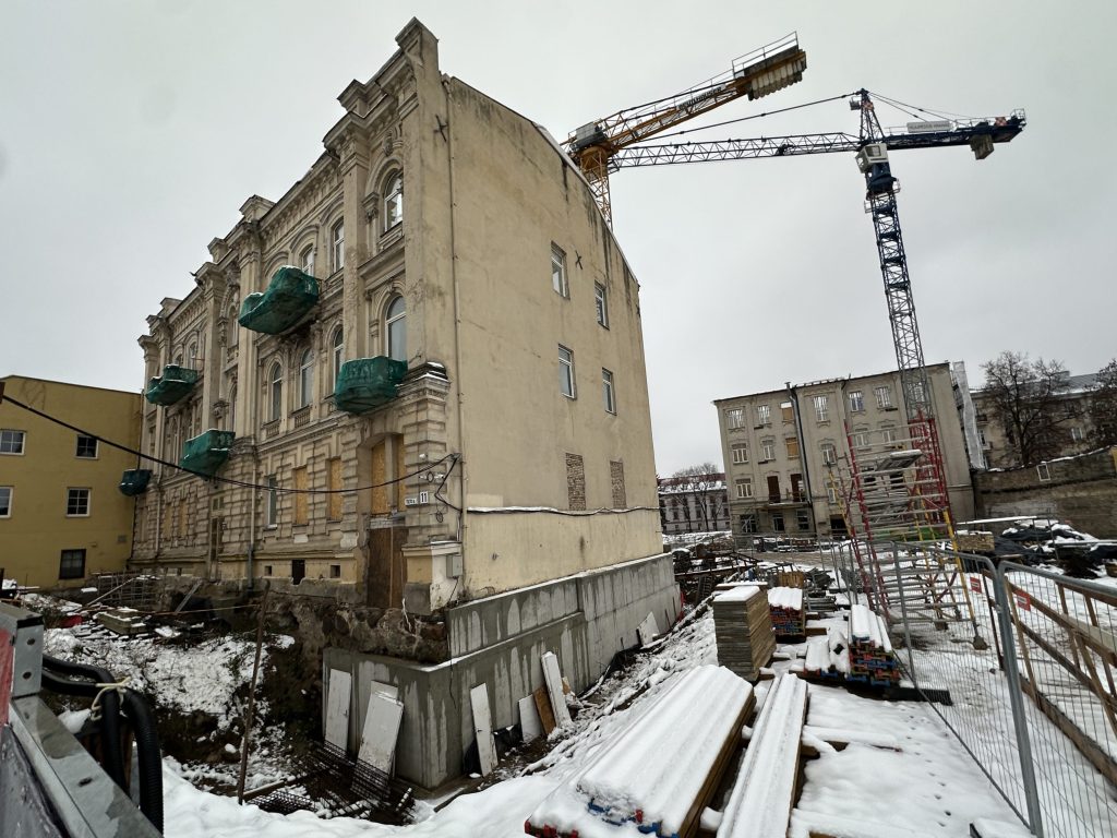 Radvilų valda Tilto g. 11 (Tilto g. 11, Tilto g. 11A) - Multi apartment, Office center - construction photos