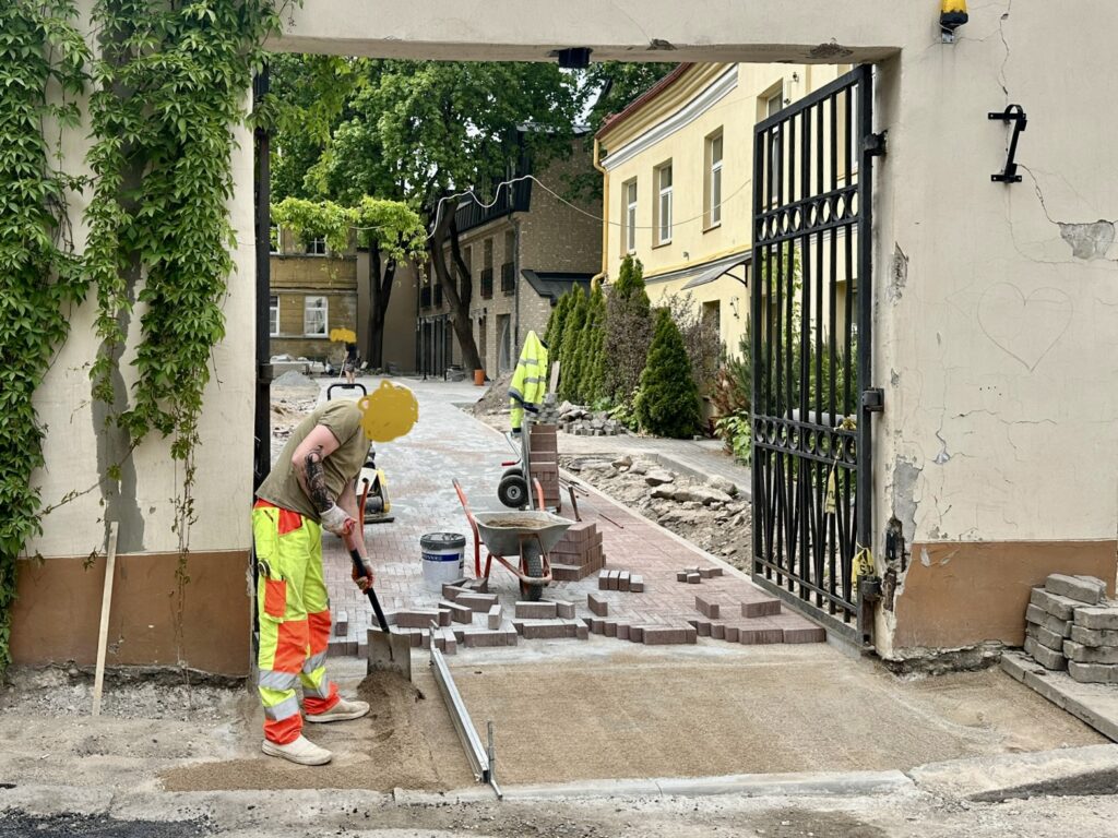 Raugyklos g. 9 (Raugyklos g. 9) - Row housing - construction photos