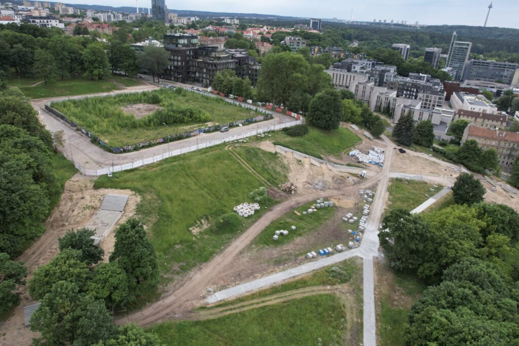 Tauro kalno parkas (V. Mykolaičio-Putino g.) - Park - construction photos