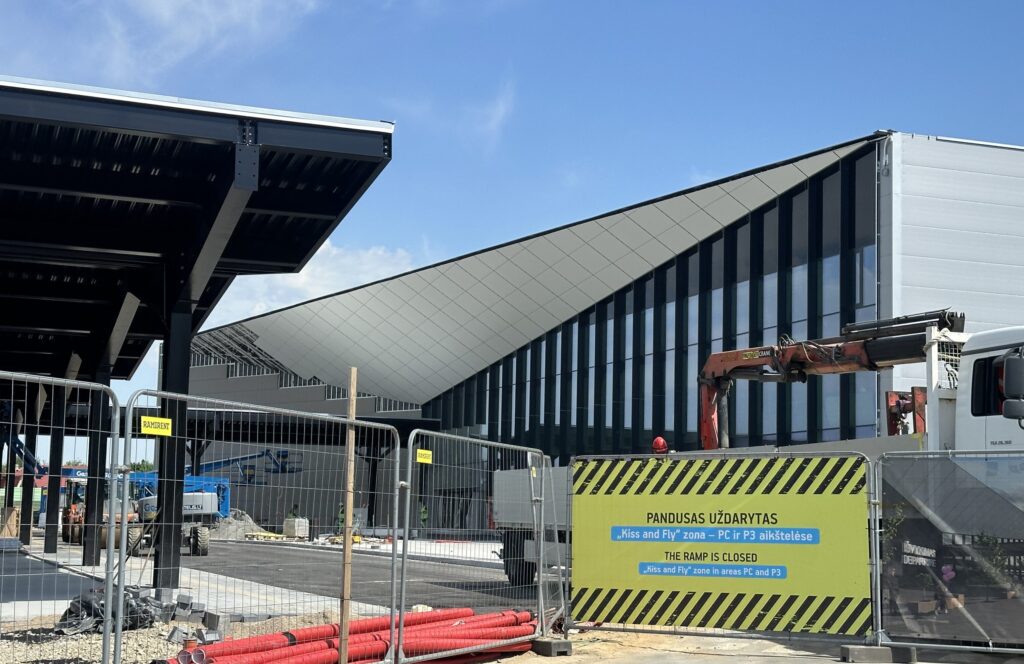 VNO išvykimo terminalas (Rodūnios kel. 2) - Lidosta - būvdarbu attēli