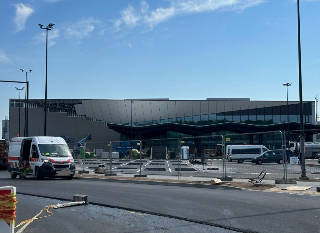 VNO išvykimo terminalas (Rodūnios kel. 2) - Lidosta - būvdarbu attēli
