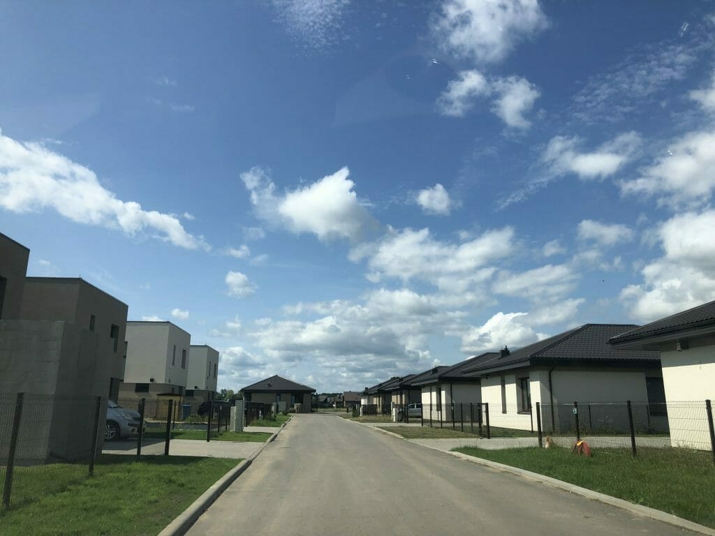 Raitelių namai (Raitelių g. 1, 2, 3, 4, 5, 6, 7, 8, 9, 10, 11, 13, Karininkų g. 26, 28, 30, 32, 34, 36) - Ridaelamu - ehituse fotod