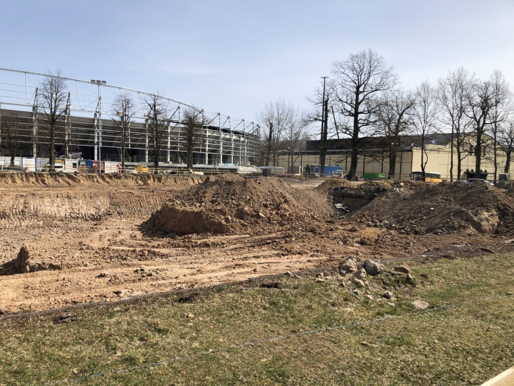 Kauno lengvosios atletikos maniežas (Perkūno al. 5) - Sports arena - construction photos