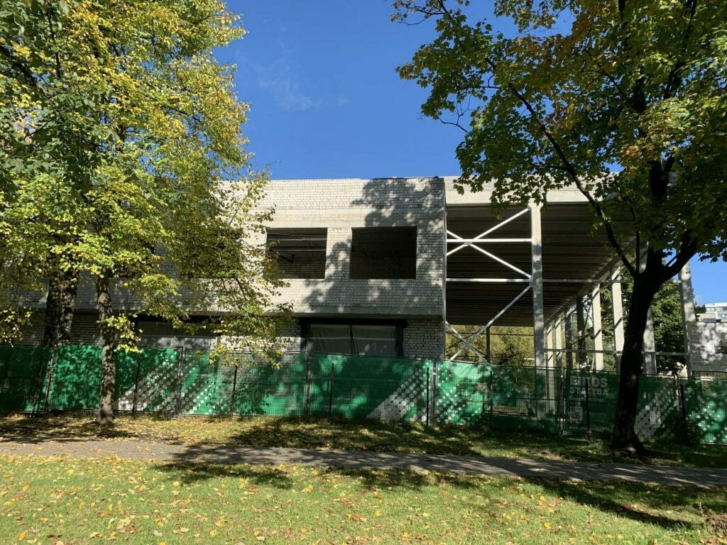 Vilniaus Joachimo Lelevelio inžinerijos gimnazijos rekonstrukcija ir priestatas (Minties g. 3) - Pamata vai vidējā izglītība - būvdarbu attēli