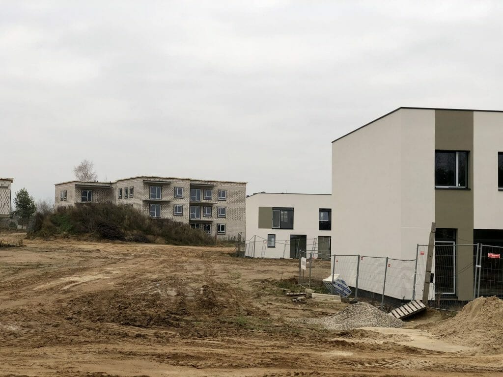 Pilaitės namai (Tilžės g. 47, 53, 55, 57, 59, 60, 61, 63, 65, 67, Gumbinės g. 8, 12, 14, Virbalio g. 4, Tolminkiemio g. 50) - Rindu mājas - būvdarbu attēli