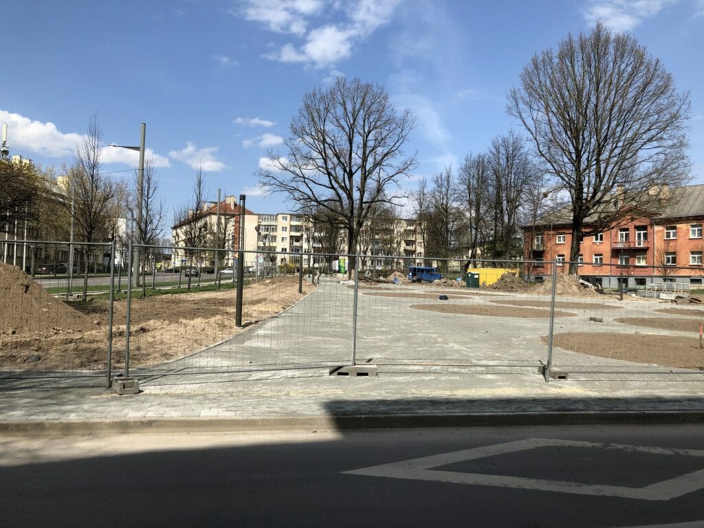 K. Petrausko g. ir M. Jankaus g. skveras (M. Jankaus g.) - Square - construction photos