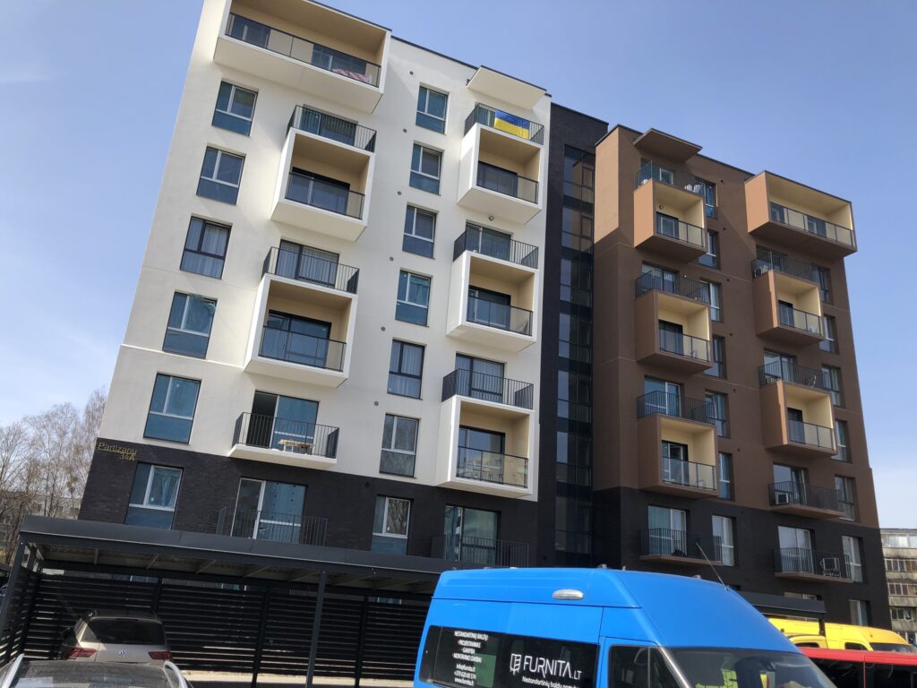 Klevų namai (Partizanų g. 34) - Multi apartment - construction photos