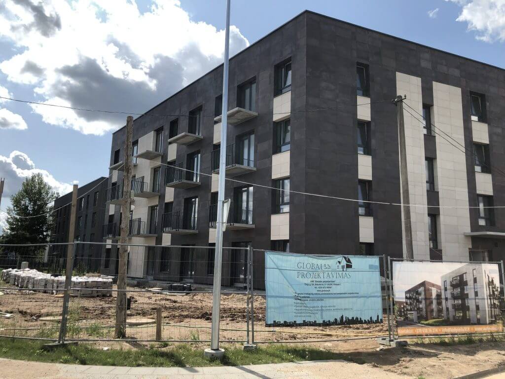 Lazdynėlių 30 (Lazdynėlių g. 30) - Daudzdzīvokļu nams - būvdarbu attēli