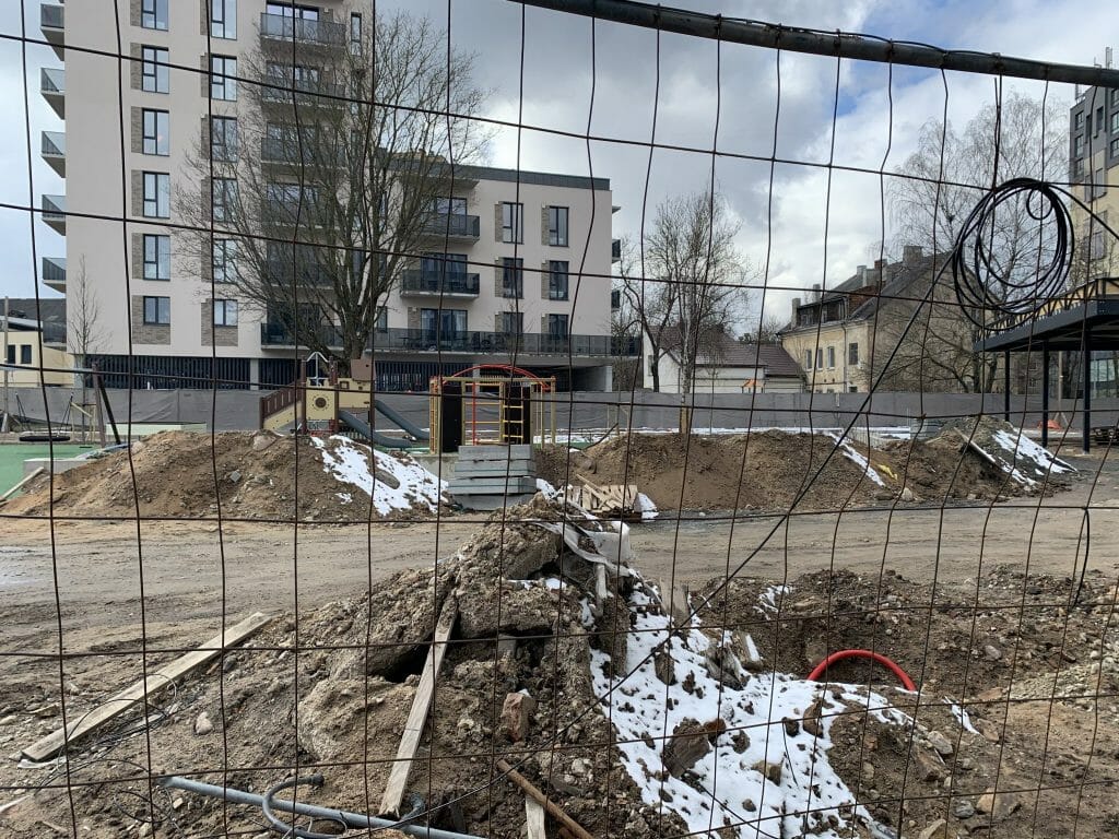 Amatų skveras (Amatų g.) - Väljak - ehituse fotod