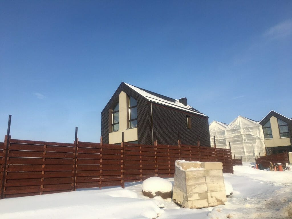 Saulės slėnis (Ukrainiečių g. 54, 56, 58, 60, 62) - Ridaelamu - ehituse fotod