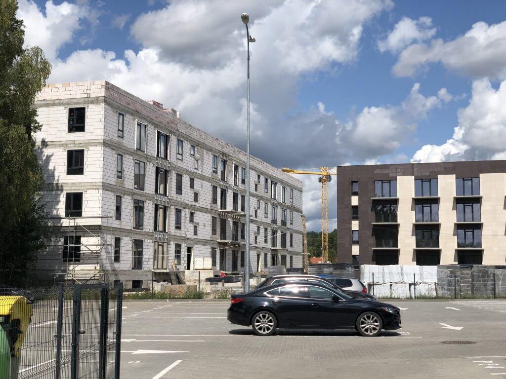 Lazdynėlių 30 (Lazdynėlių g. 30) - Daudzdzīvokļu nams - būvdarbu attēli