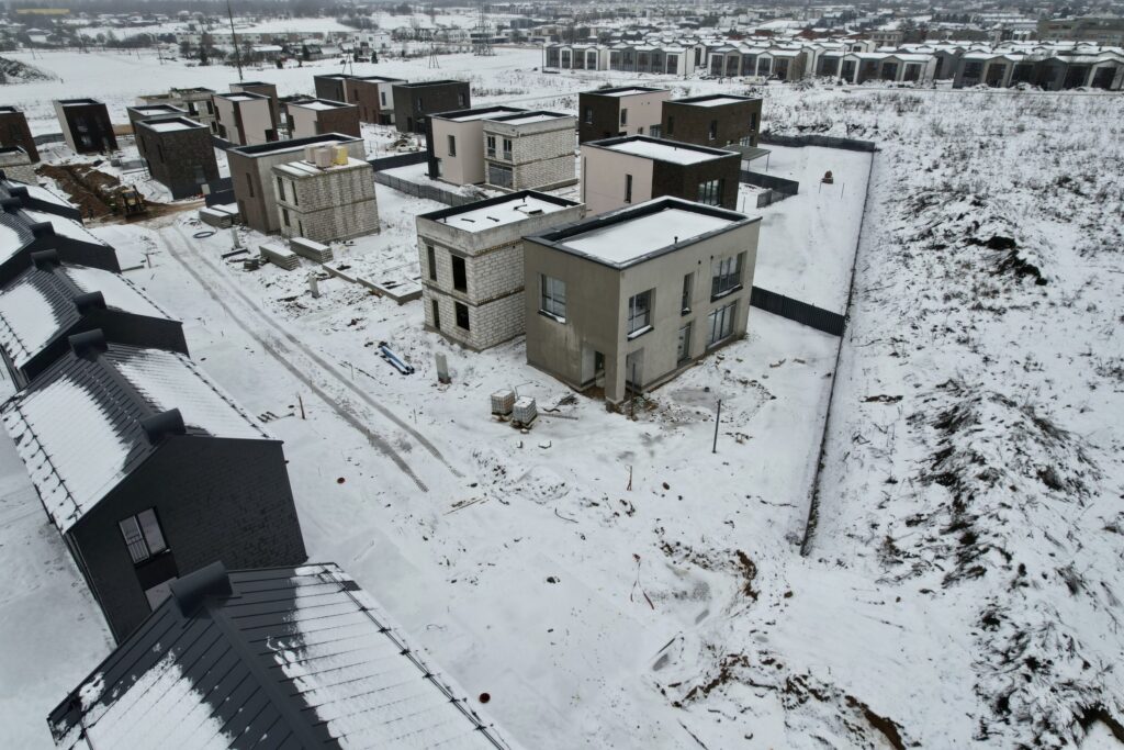 Hetitų g. namai (Hetitų g. 1, 2, 3, 4, 5, 6, 7, 8, 9, 10, 11, 12, 14, 16, 22, 24, 26, 28, 32, 33, 34, 35, 36, 37, 39, 41, 43, 47, 49) - Private house community - construction photos