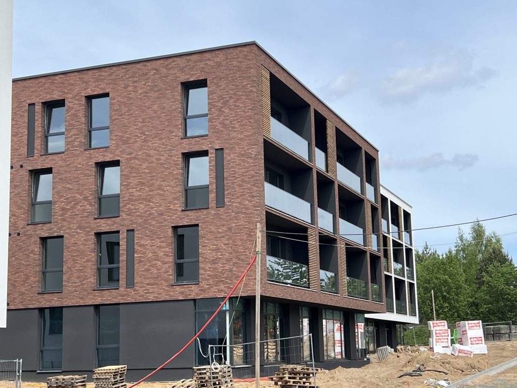 Vyšnios 3 etapas (Karaliaučiaus g. 33, 42) - Multi apartment - construction photos
