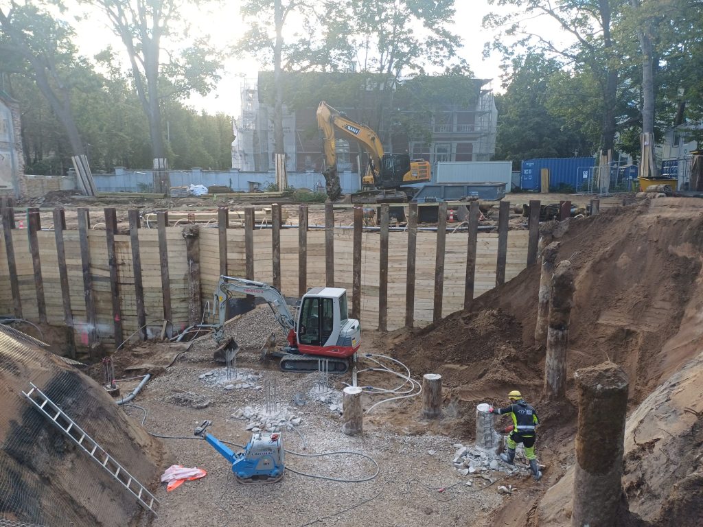 KRASSKY HQ - Zīda Fabrika (Aristida Briāna iela 5) - Showroom / Service center - construction photos