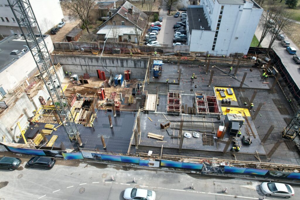 FLOW (Lvovo g. 21A) - Office center - construction photos