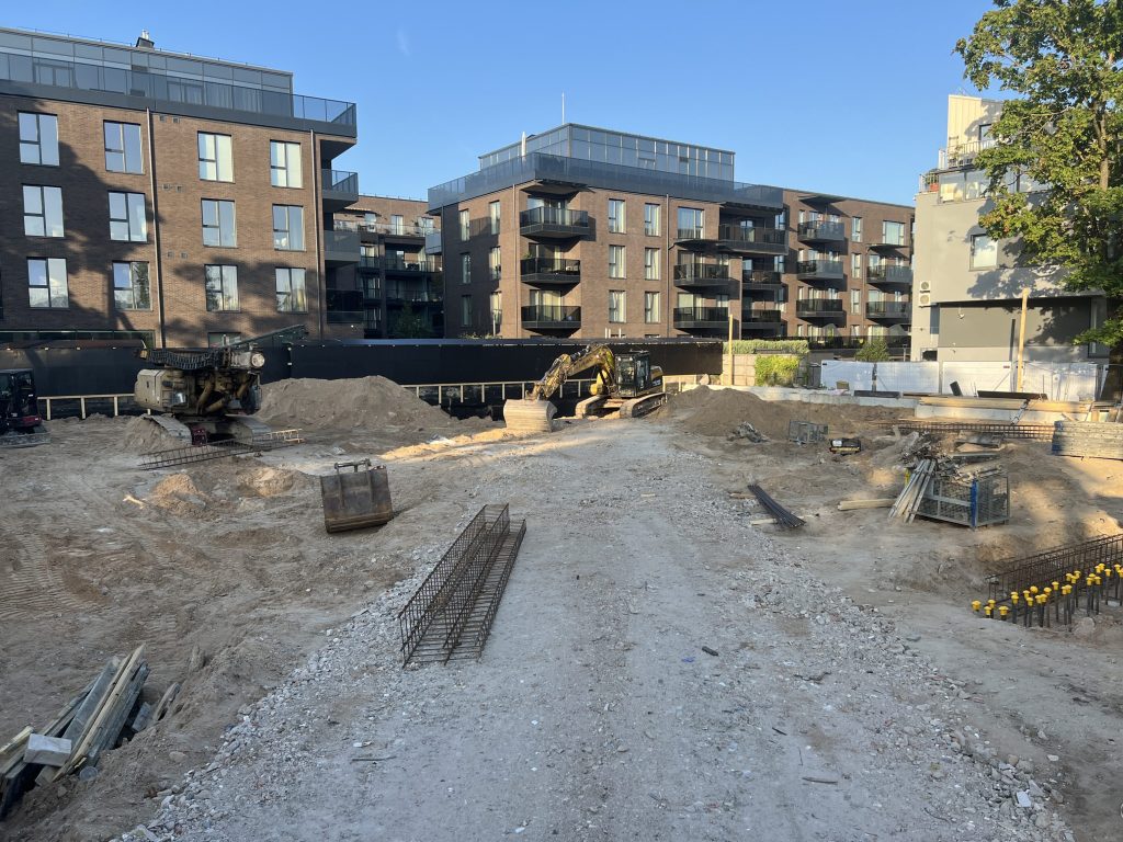 Summos (Lapių g. 3) - Office center - construction photos