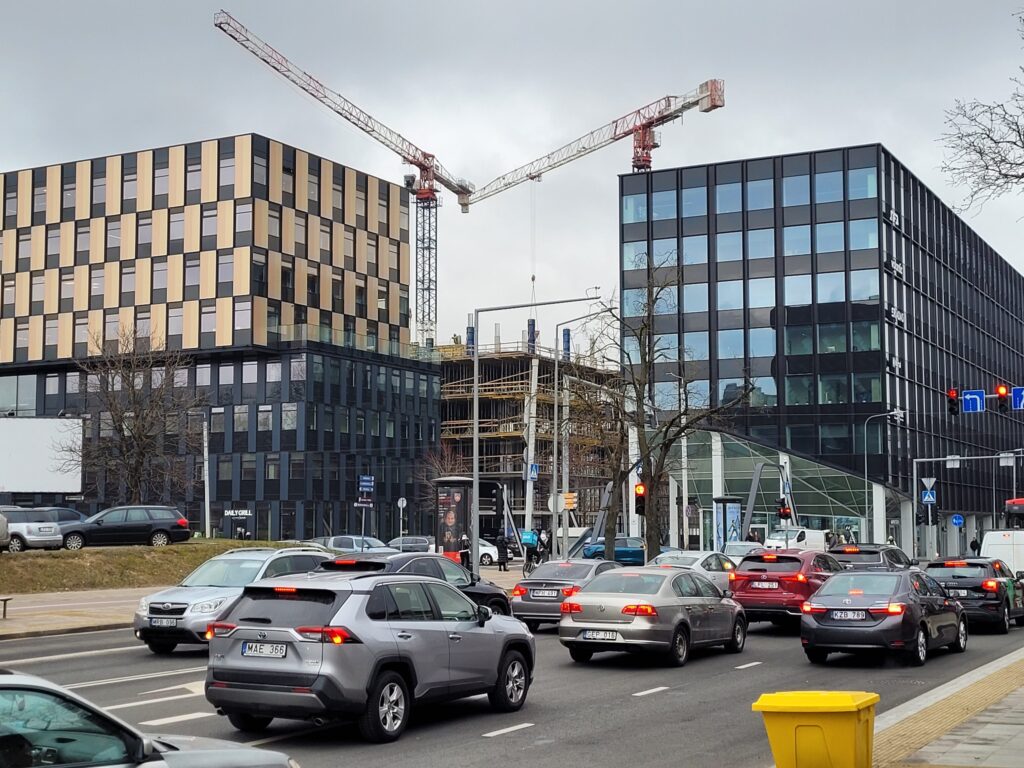 Business Stadium Central (Rinktinės g. 3) - Verslo centras - statybų nuotraukos