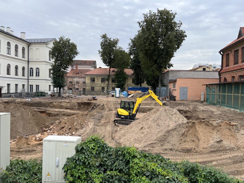 Kauno Maironio universitetinės gimnazijos sporto salė (Gimnazijos g. 3) - Sports arena - construction photos