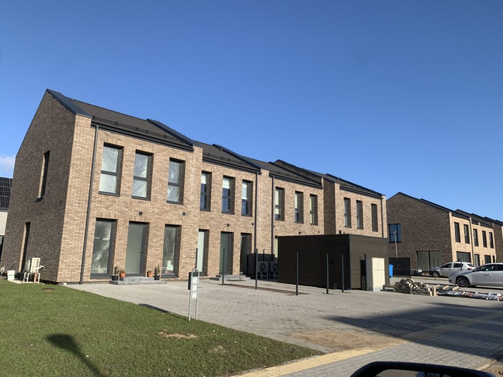 Gabijos g. namai (Gabijos g.) - Sublokuoti namai - statybų nuotraukos