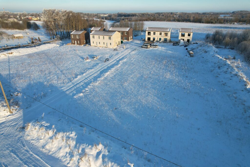 Pavilnio oazė 1 etapas (Adolfo Šapokos g. 36, 40, 40A, 42, Juozo Ereto g. 51, 51A, 51B) - Private house community, Row housing - construction photos