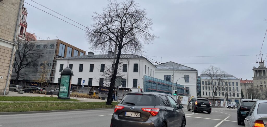 Vasario 16-osios (Vasario 16-osios g. 1) - Hotel, Office center, Primary and secondary education - construction photos