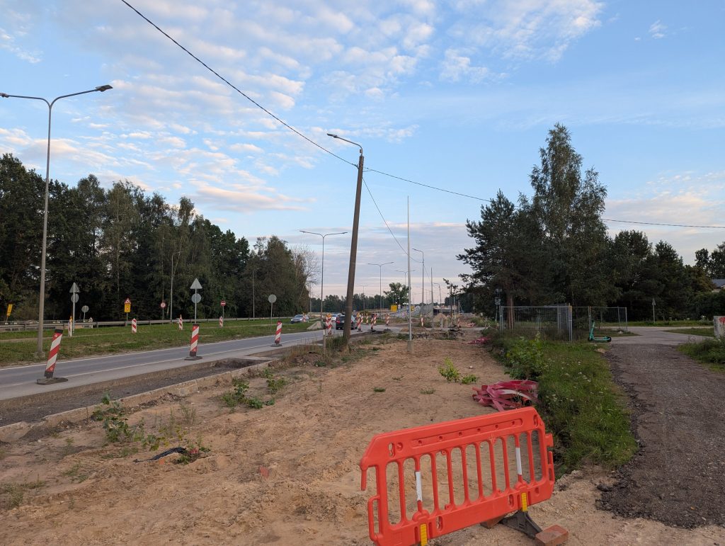 Dienvidu tilta IV kārta I posms (Jāņa Čakstes gatve) - Bike path, Pedestrian path, Road - construction photos