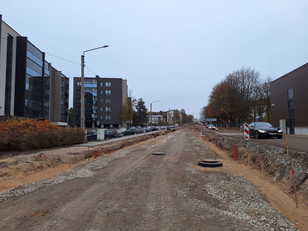 Lazdynėlių g. rekonstrukcija (Lazdynėlių g.) - Velosipēdu ceļš, Iela - būvdarbu attēli