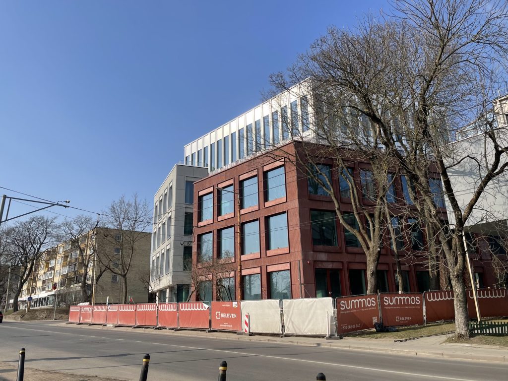 Summos (Lapių g. 3) - Biroju centrs - būvdarbu attēli