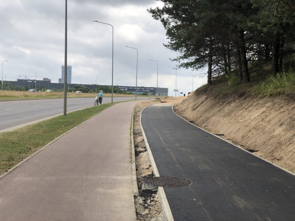 Jungiamasis kel. nuo Pilaitės pr. iki Senosios Pilaitės kel. (Senosios Pilaitės kel.) - Street - construction photos