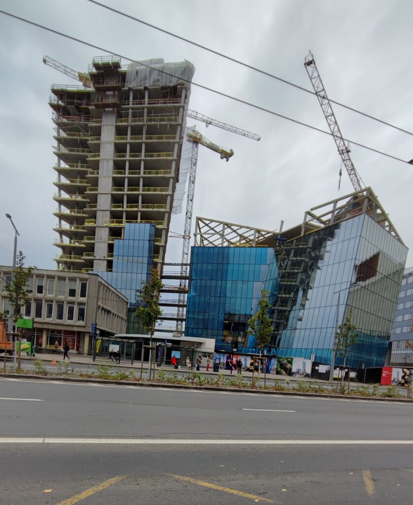 Artery (Konstitucijos pr. 18B) - Biroju centrs - būvdarbu attēli