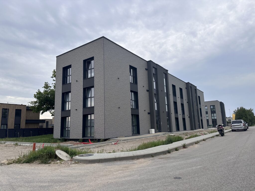 Ąžuolio namai 2 etapas (Povilo Revento g.) - Daugiabutis - statybų nuotraukos