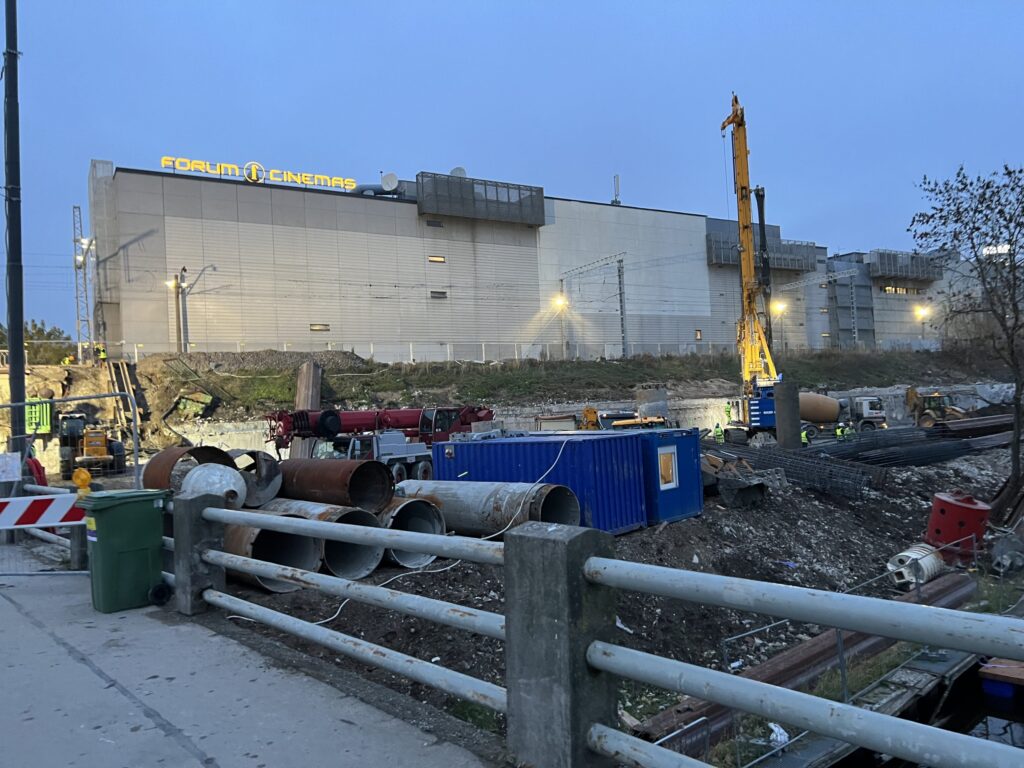 Labiekārtojums no Prāgas ielas līdz Pilsētas kanālam (Prāgas iela 2) - Railroad - construction photos