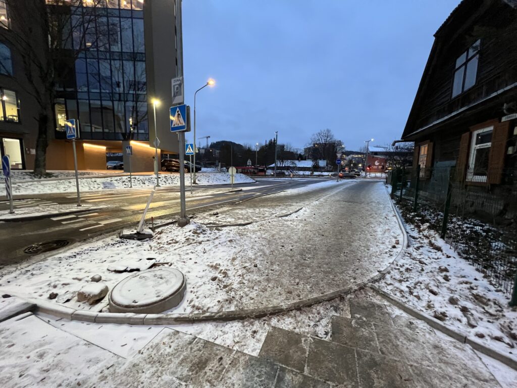 T. Narbuto g. dviračių takas ir viešojo transporto juosta (T. Narbuto g.) - Bike path - construction photos