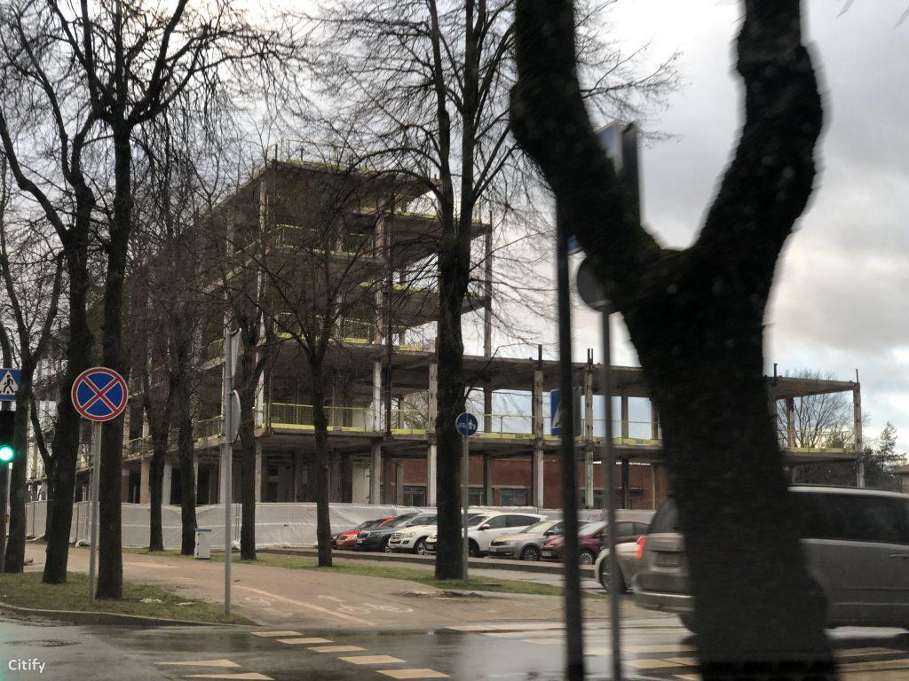 Savanorių pr. 225 (Savanorių pr. 225) - Health center - construction photos