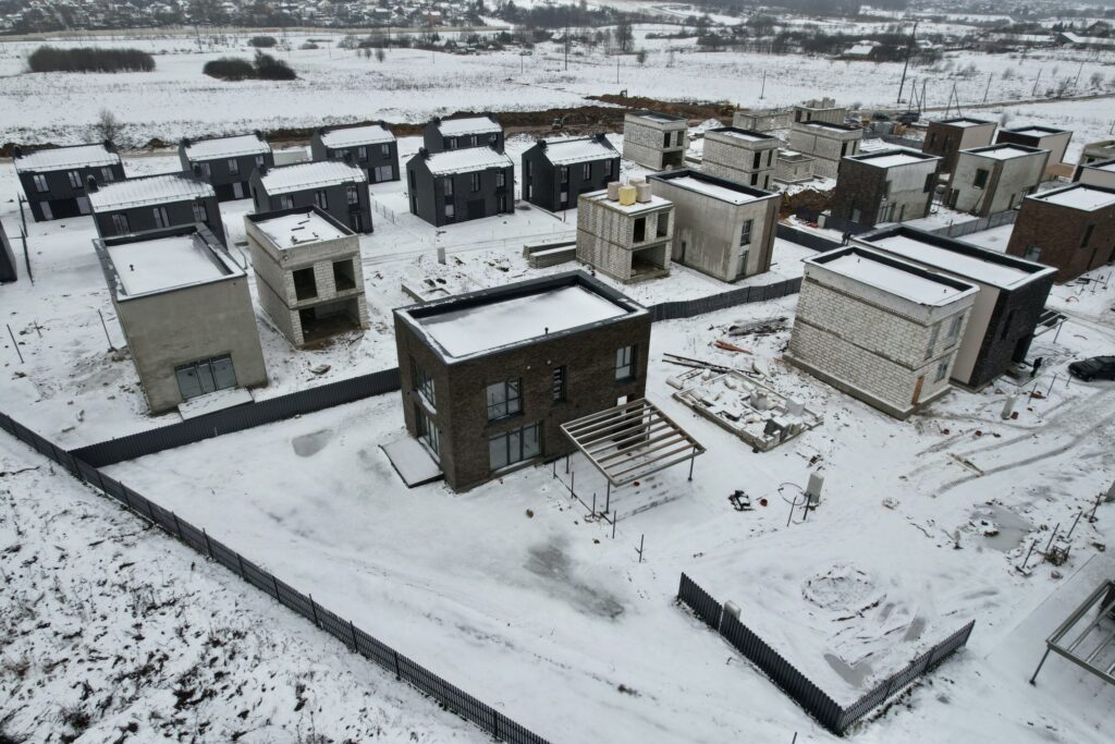 Hetitų g. namai (Hetitų g. 1, 2, 3, 4, 5, 6, 7, 8, 9, 10, 11, 12, 14, 16, 22, 24, 26, 28, 32, 33, 34, 35, 36, 37, 39, 41, 43, 47, 49) - Private house community - construction photos