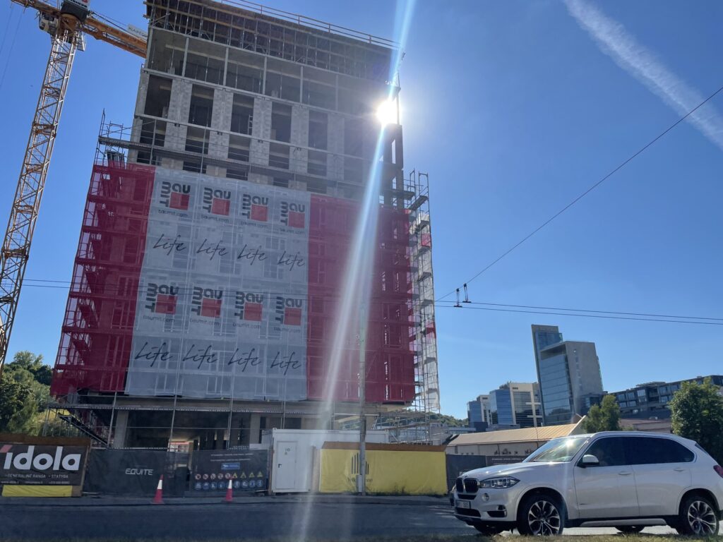 Yellowstone (J. Jasinskio g. 14) - Office center - construction photos