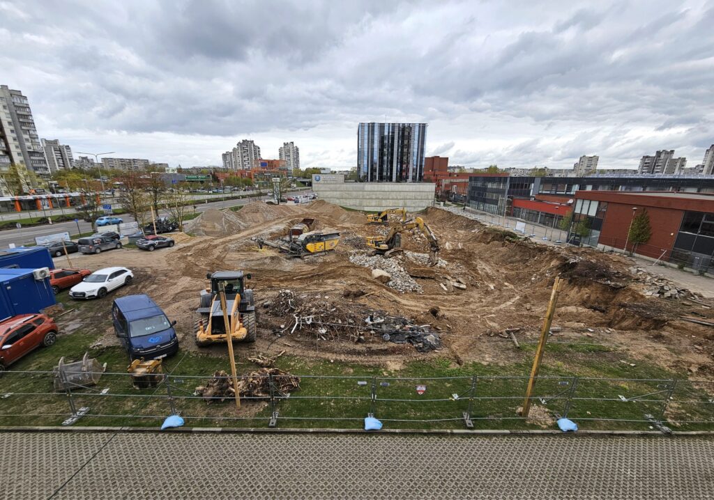 PC PIKAS (Ukmergės g. 221) - Shopping center - construction photos