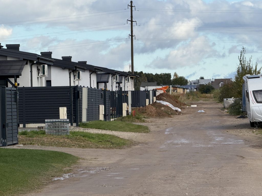 Giraitės terasos (Gervuogių g. 1, 2, 3, 5, 6, 7, 8, 9, 12 - 52 , Mėlynių g. 1, 1A, 2, 2A, 3, 3A, 4, 4A, 5, 5A - 26, 26A) - Private house community - construction photos