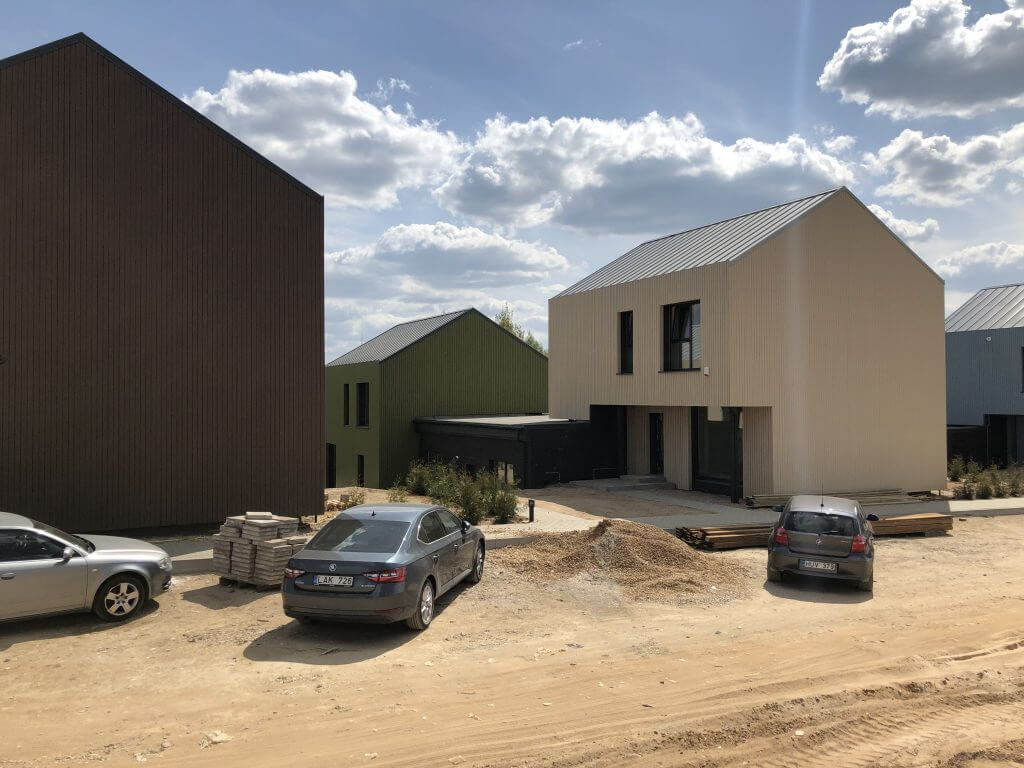 Voverės namų kvartalas (Piliavos g.) - Row housing - construction photos