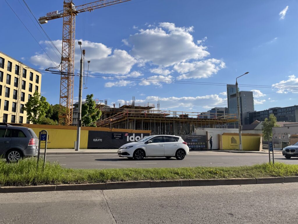 Yellowstone (J. Jasinskio g. 14) - Office center - construction photos