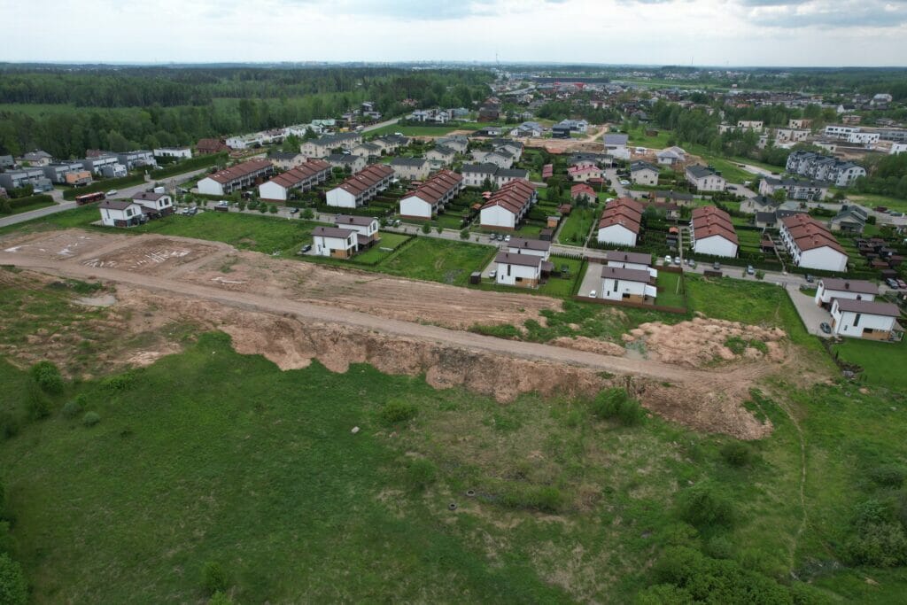 Klevinė (Šaltalankių g. 1, 3, 5, 7, 9, 11, Žvaigždžių g. 1, 2, 3, 4, 5, 6, 7, 8, 9) - Row housing - construction photos