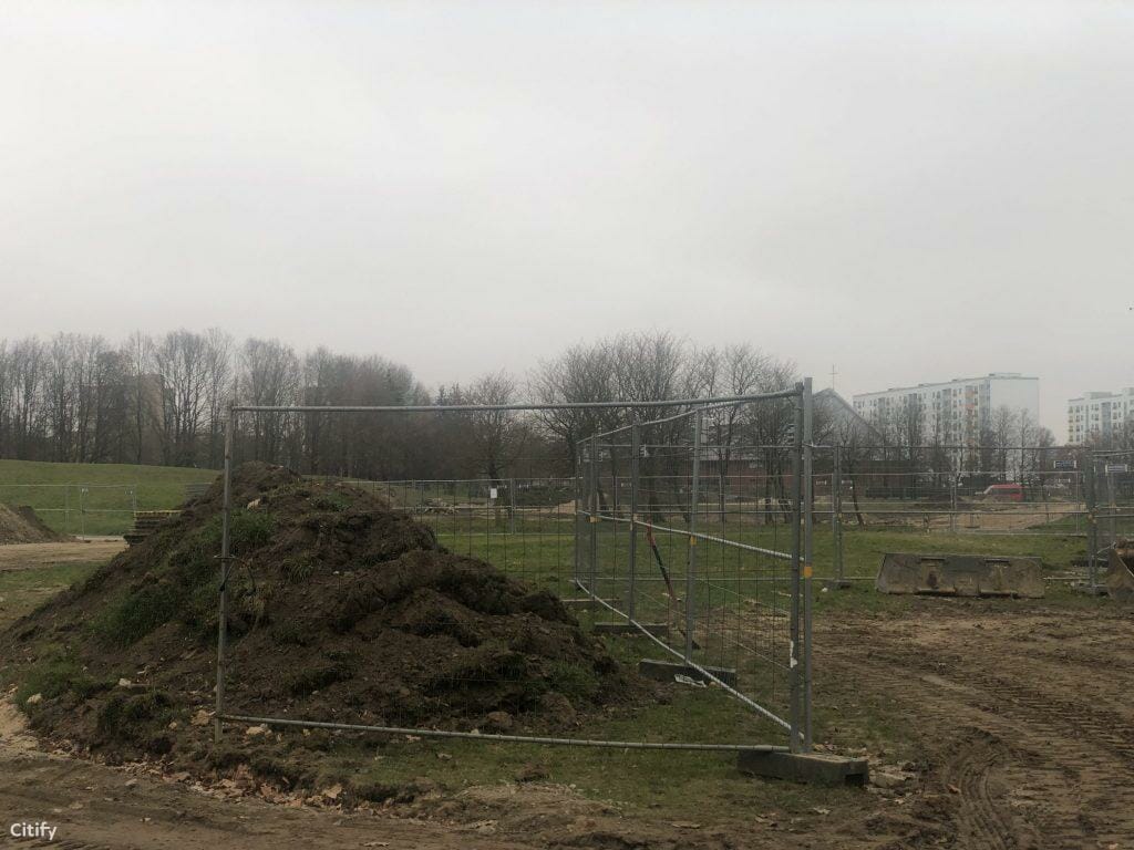 Kauno Dainavos progimnazijos stadionas (Partizanų g. 118) - Sports arena - construction photos