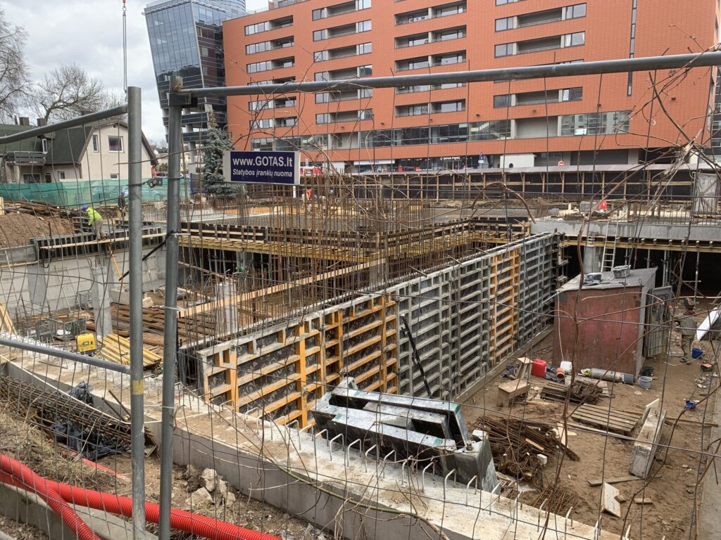 Kernavės aveniu 3 etapas (Kernavės g. 16A) - Multi apartment - construction photos