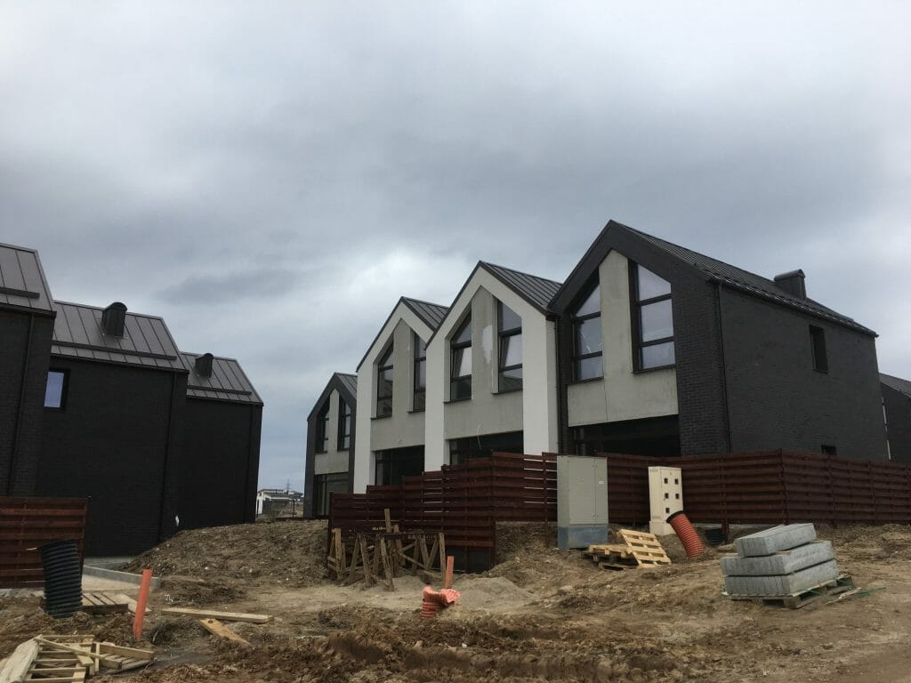 Saulės slėnis (Ukrainiečių g. 54, 56, 58, 60, 62) - Ridaelamu - ehituse fotod