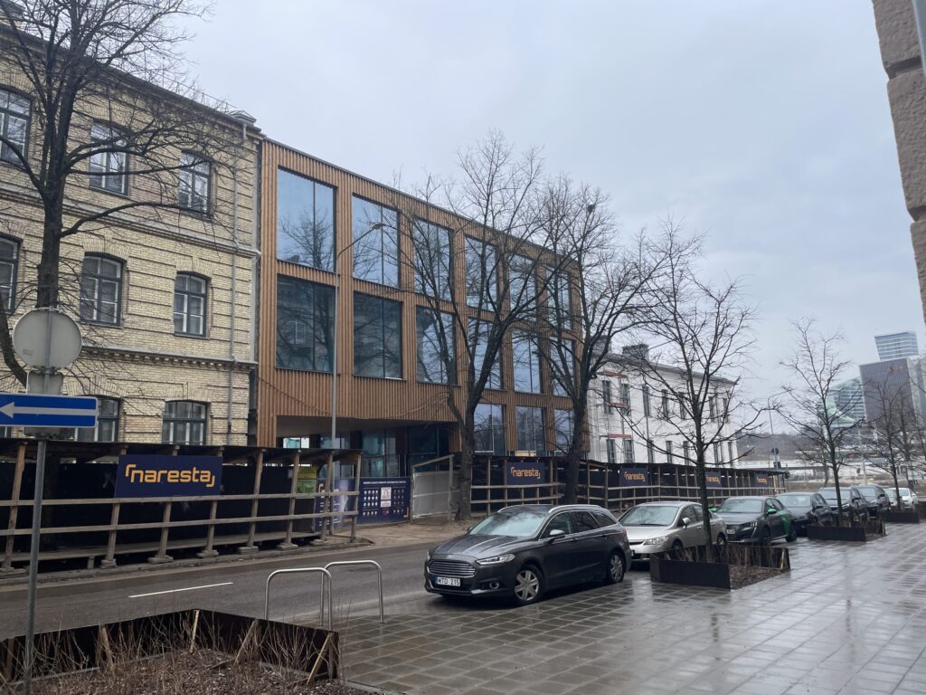 Vasario 16-osios (Vasario 16-osios g. 1) - Hotel, Office center, Primary and secondary education - construction photos