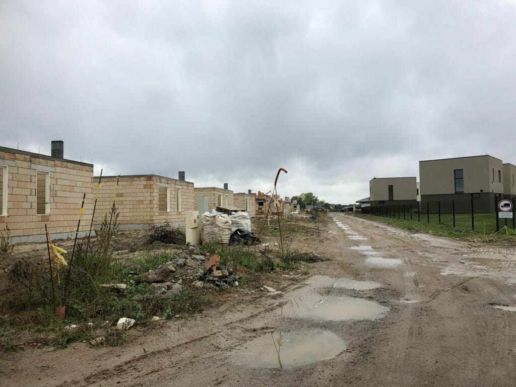 Raitelių namai (Raitelių g. 1, 2, 3, 4, 5, 6, 7, 8, 9, 10, 11, 13, Karininkų g. 26, 28, 30, 32, 34, 36) - Ridaelamu - ehituse fotod